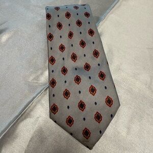 Guy Laroche Vintage Men’s Grey and Red Neck Tie